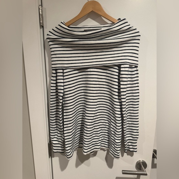 French Connection Striped Cowl Neck Sweater Size Small - Picture 1 of 5